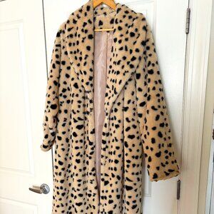 Super Soft Faux Fur Polka Dot Vintage Coat